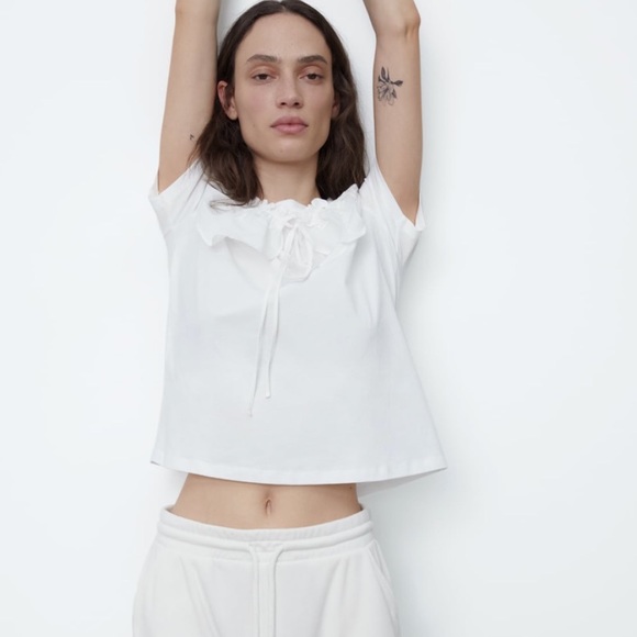 ZARA Overlay Collar Top NWT Size S - Picture 3 of 12